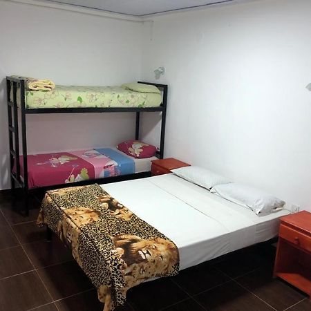 Iguazu Apart Hostel Puerto Iguazu Ngoại thất bức ảnh